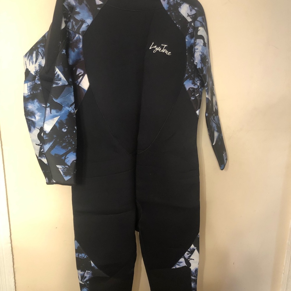 Men wetsuit